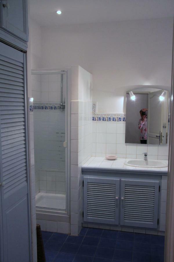 Appartement Avec Patio Et Garage Centre Ville Et Plage Sanary-sur-Mer Exterior photo